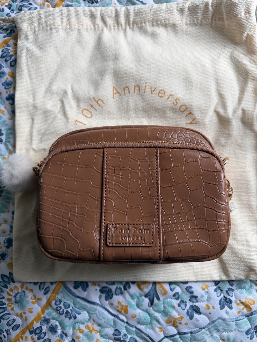 Pom Pom London Caramel Croc-Embossed Crossbody Bag - Picture 11 of 11